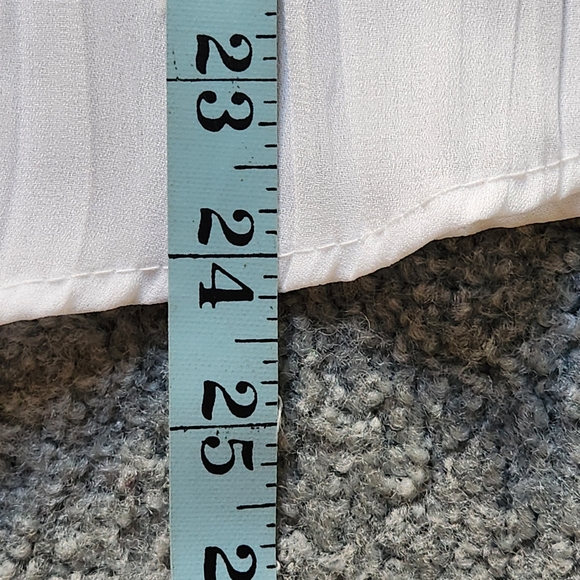 NWT Style&Co sleeveless sheer blouse Size 16P Color white - Picture 8 of 11